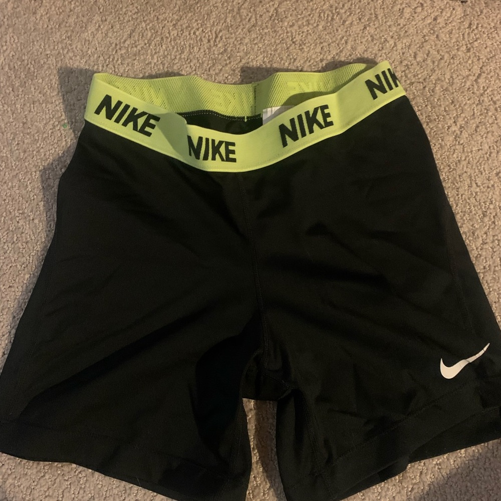 Nike pro biker shorts